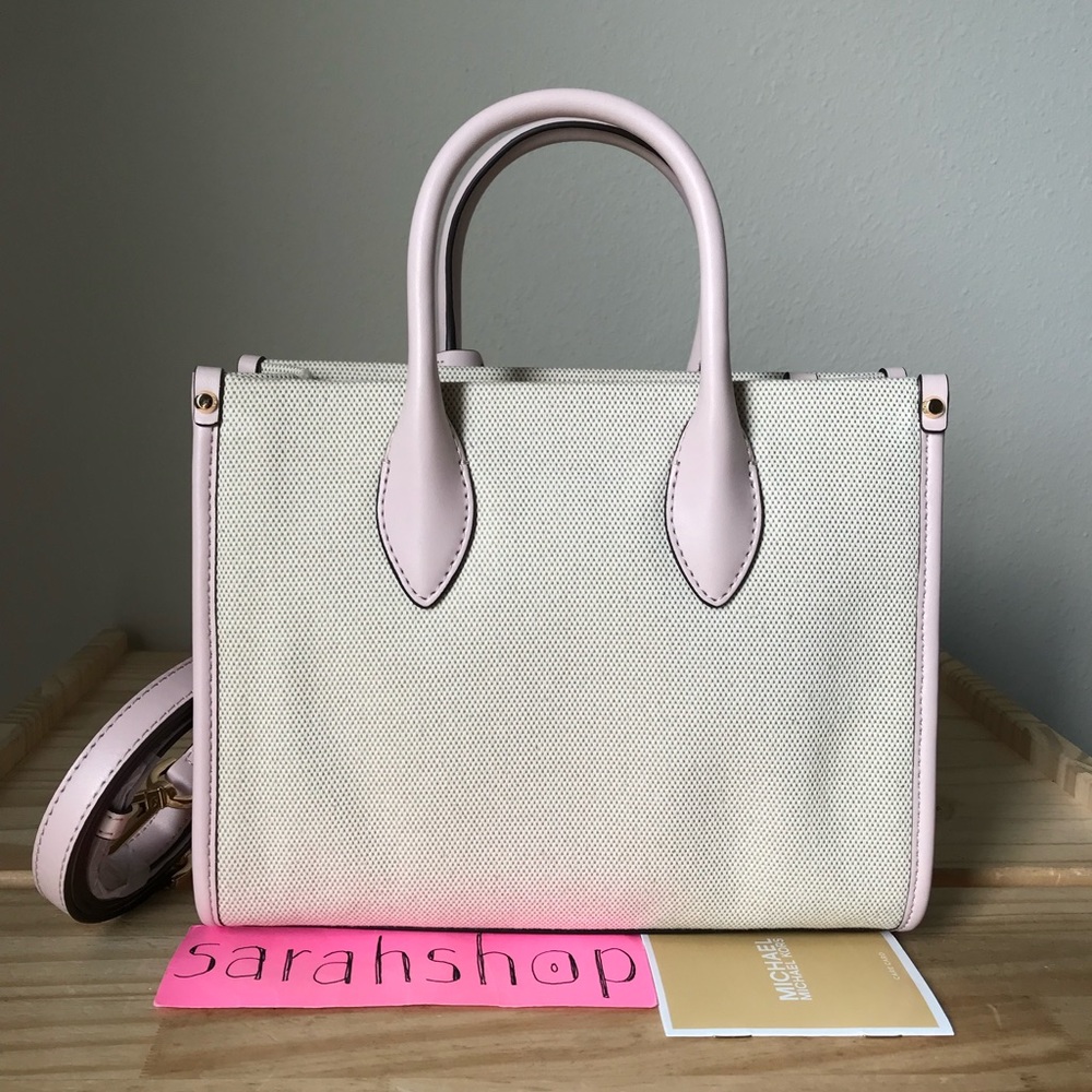 🌼Michael Kors Purse - Picture 3 of 14